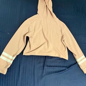 Kids 10-12 cropped pink sweatshirt